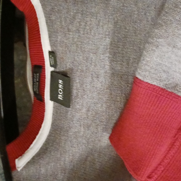 Red pullover men sweater - Picture 3 of 4